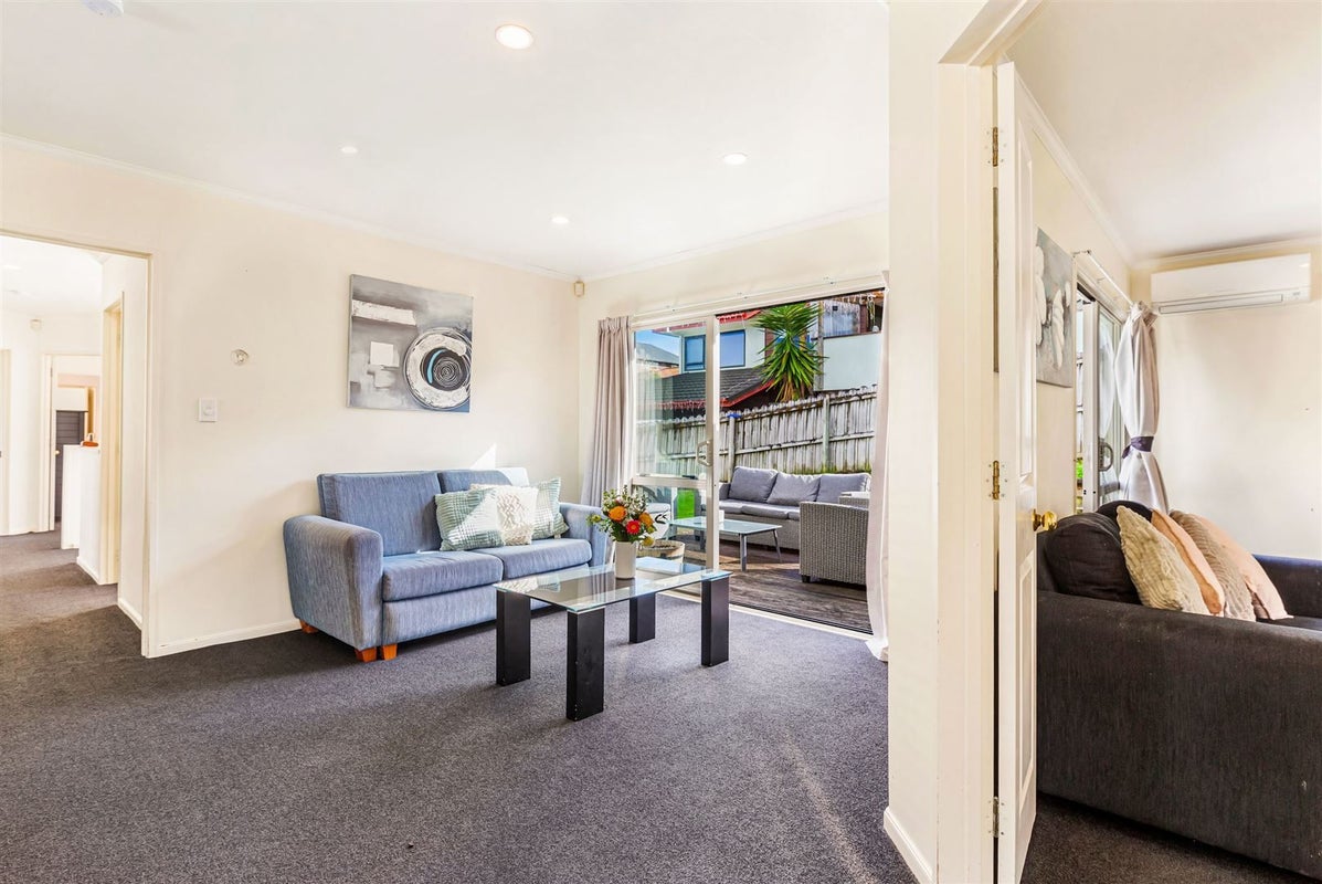 157C Colwill Road, Massey, Auckland - Carousel 2