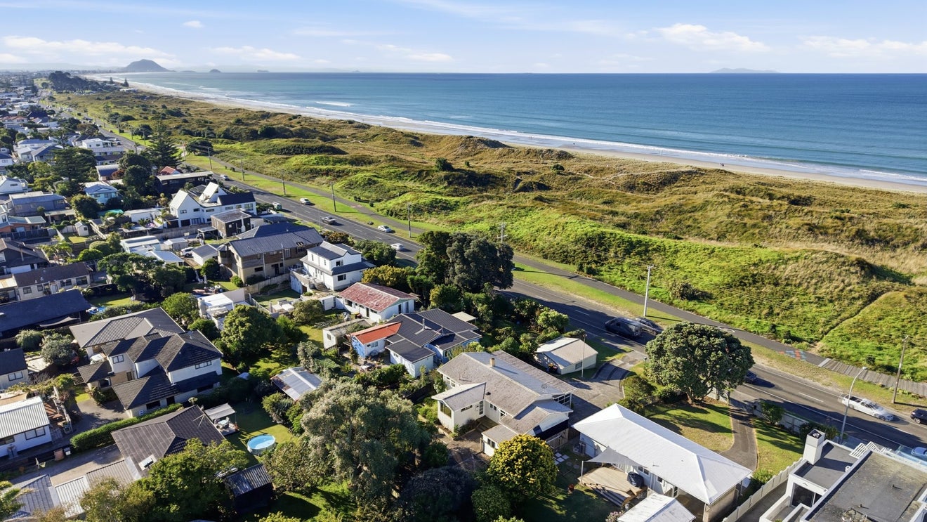 684 Papamoa Beach Road, Papamoa Beach, Tauranga, Bay Of Plenty - Carousel 25