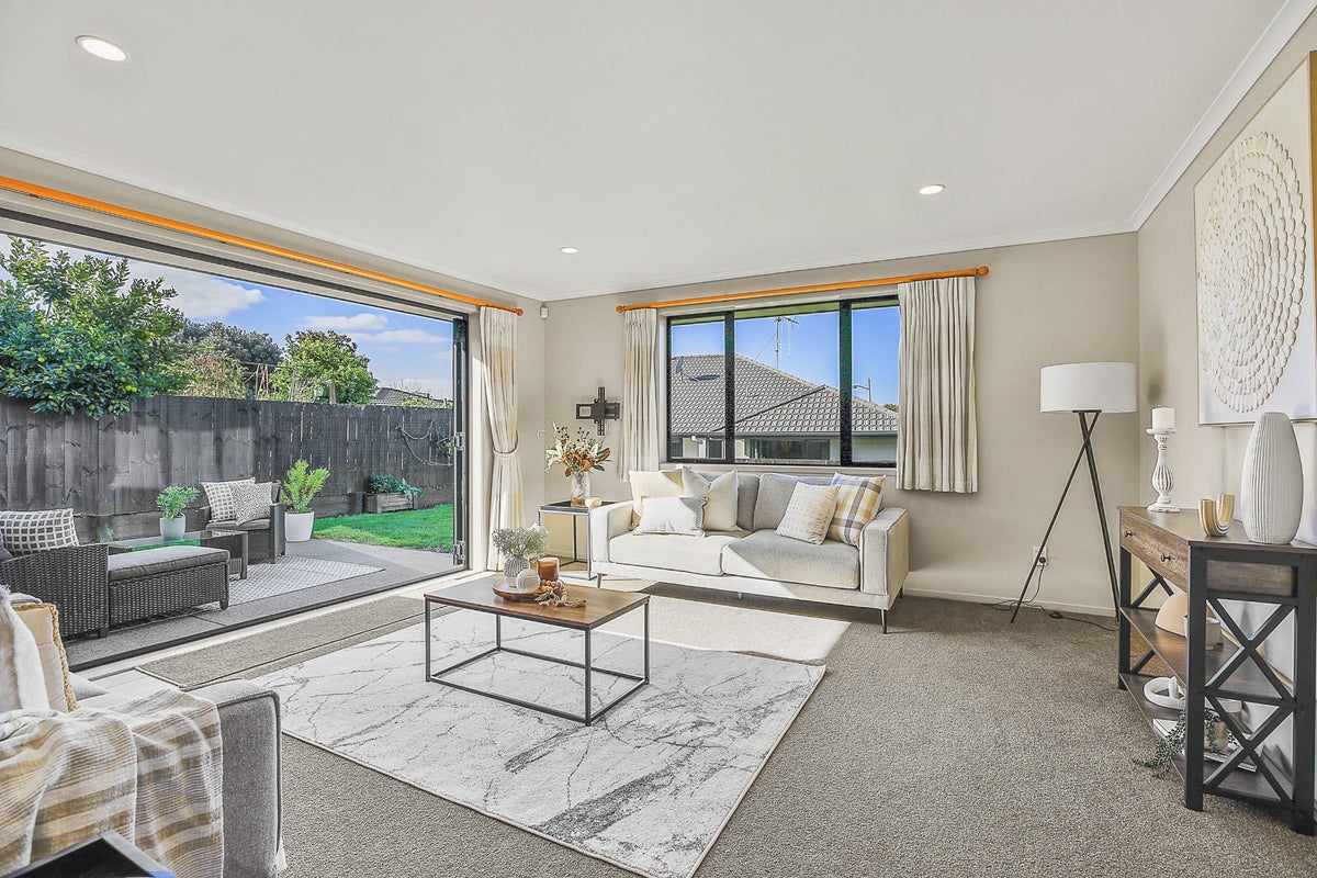 14 Parkwood Place, Huntington, Hamilton - Carousel 2