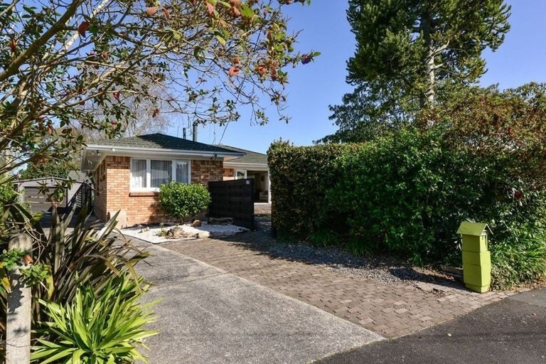 3 Sussex Street, Chartwell, Hamilton - Carousel 2
