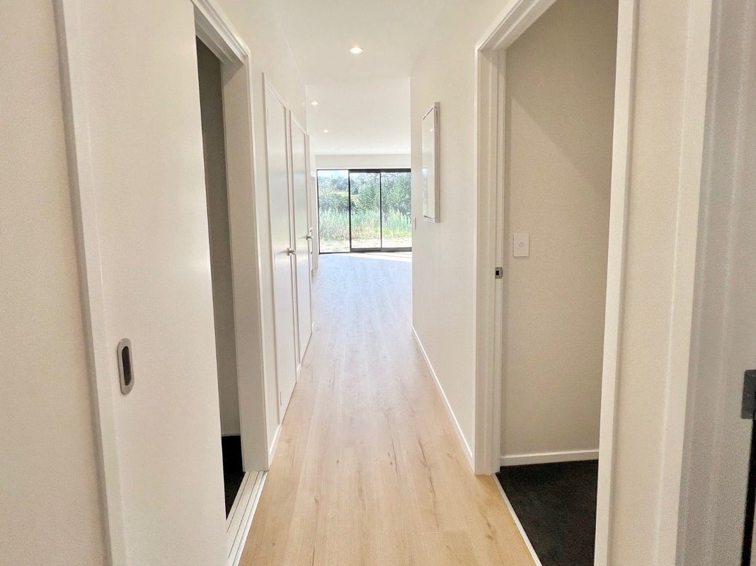 41 Glenvar Ridge Road, Long Bay, Auckland - Carousel 8