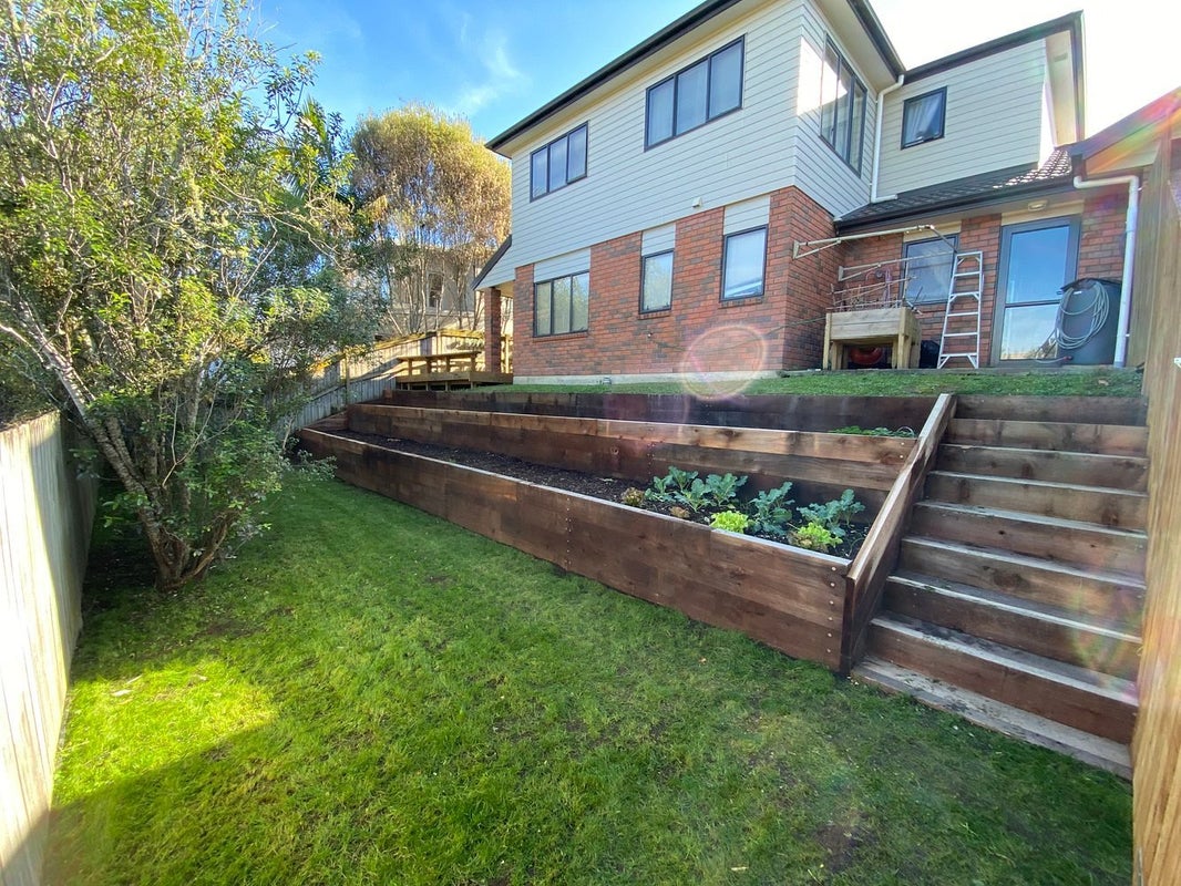 3 Jomard Terrace, Northcross, Auckland - Carousel 2