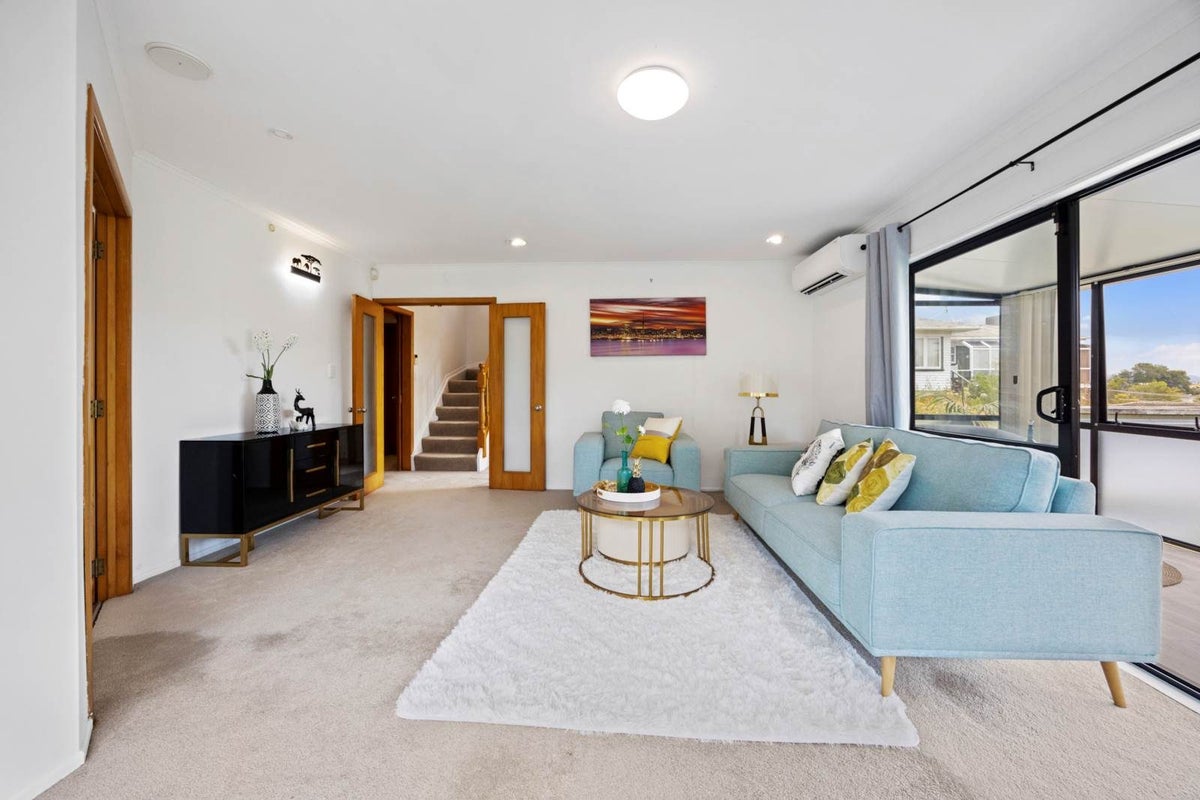 6A Pascoe Street, Mount Roskill, Auckland - Carousel 2