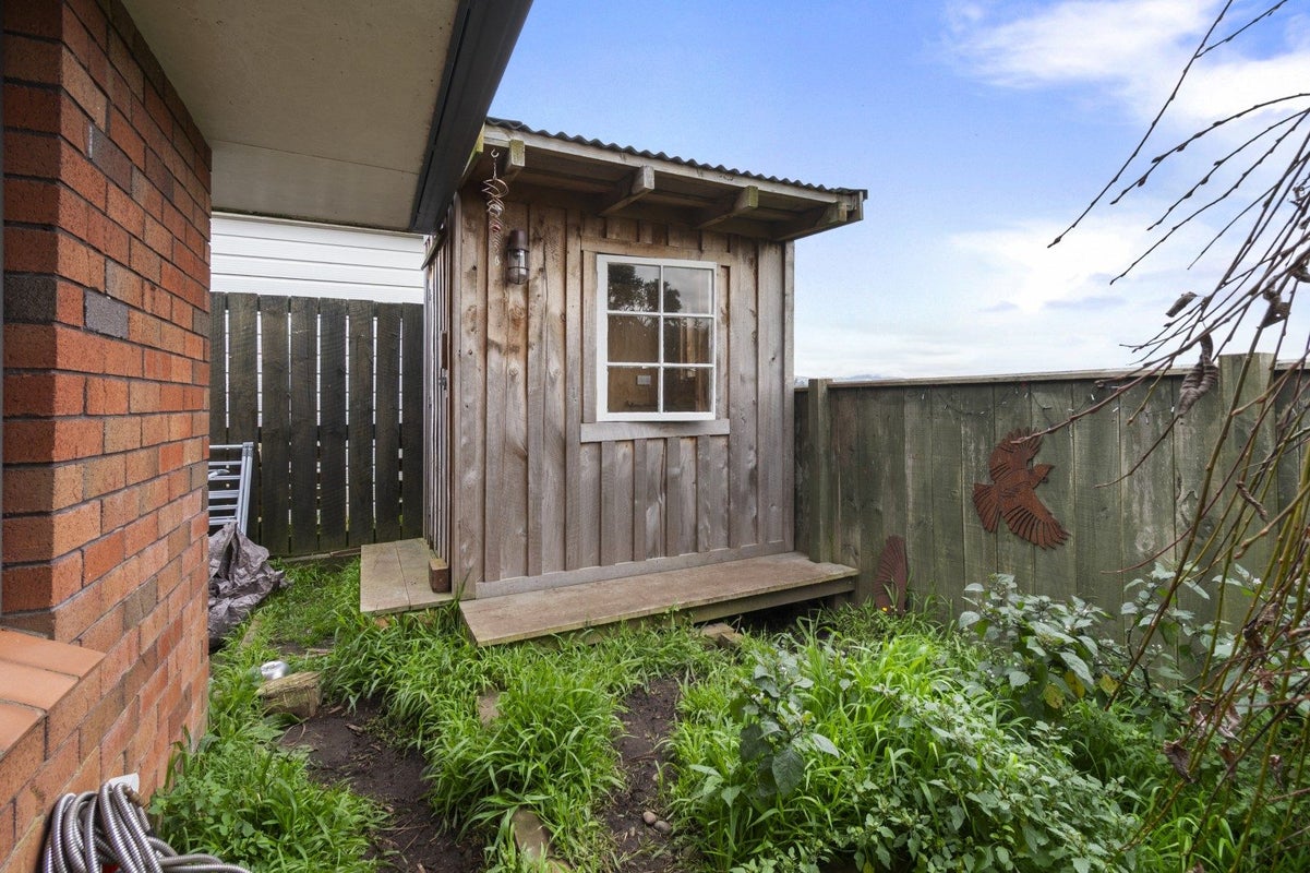 35 Springdale Grove, Fitzherbert, Palmerston North, Manawatu / Whanganui - Carousel 23