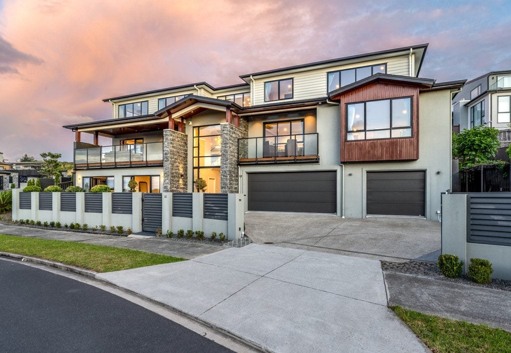 45 Armstrong Farm Drive, East Tamaki Heights, Auckland - Carousel 2