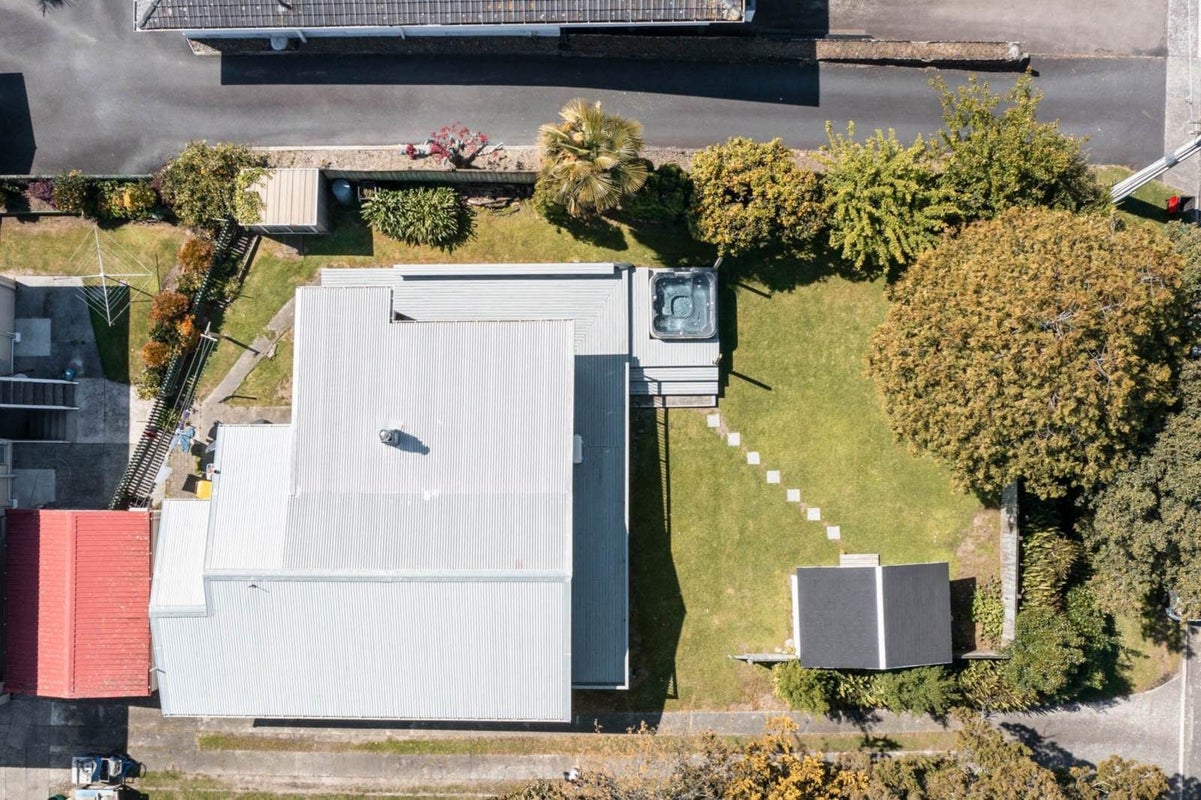 6 Judea Road, Judea, Tauranga - Carousel 1