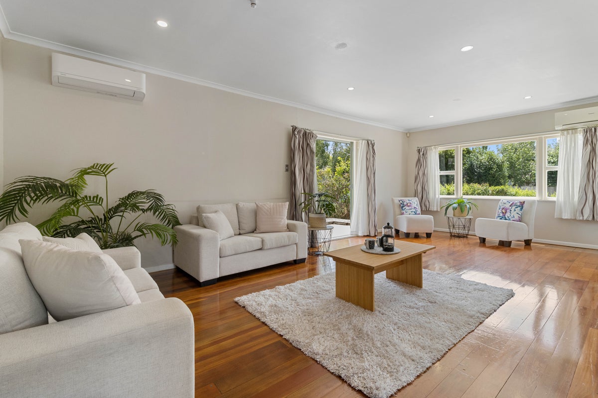15 Fend Street, Chartwell, Hamilton - Carousel 2