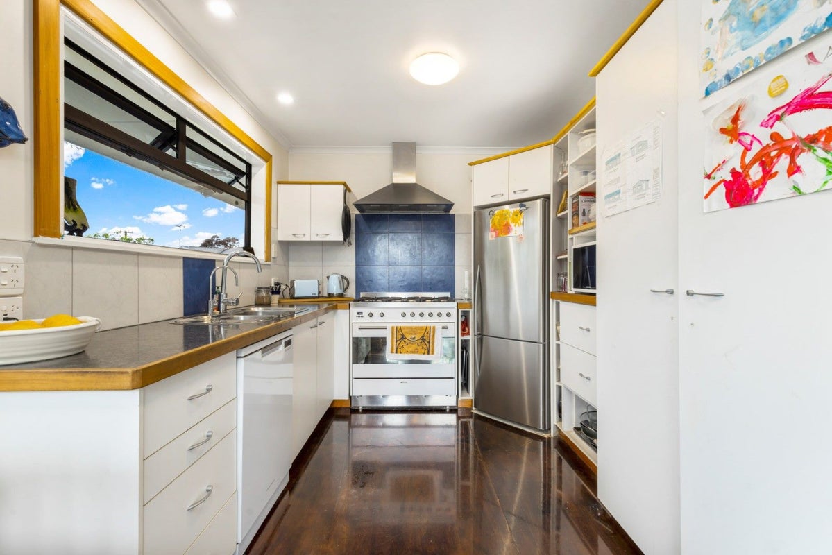 59 Cecil Street, St Andrews, Hamilton - Carousel 2