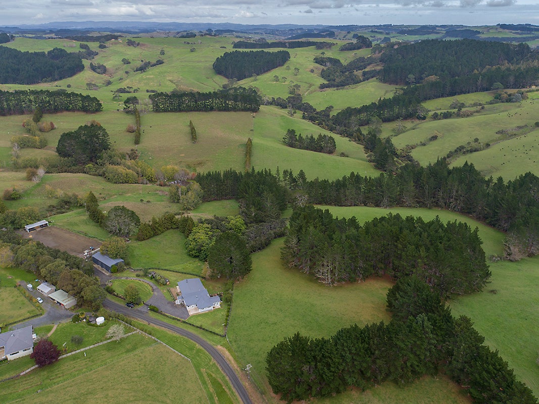 96 Chatham Road, Helensville, Helensville - Carousel 2