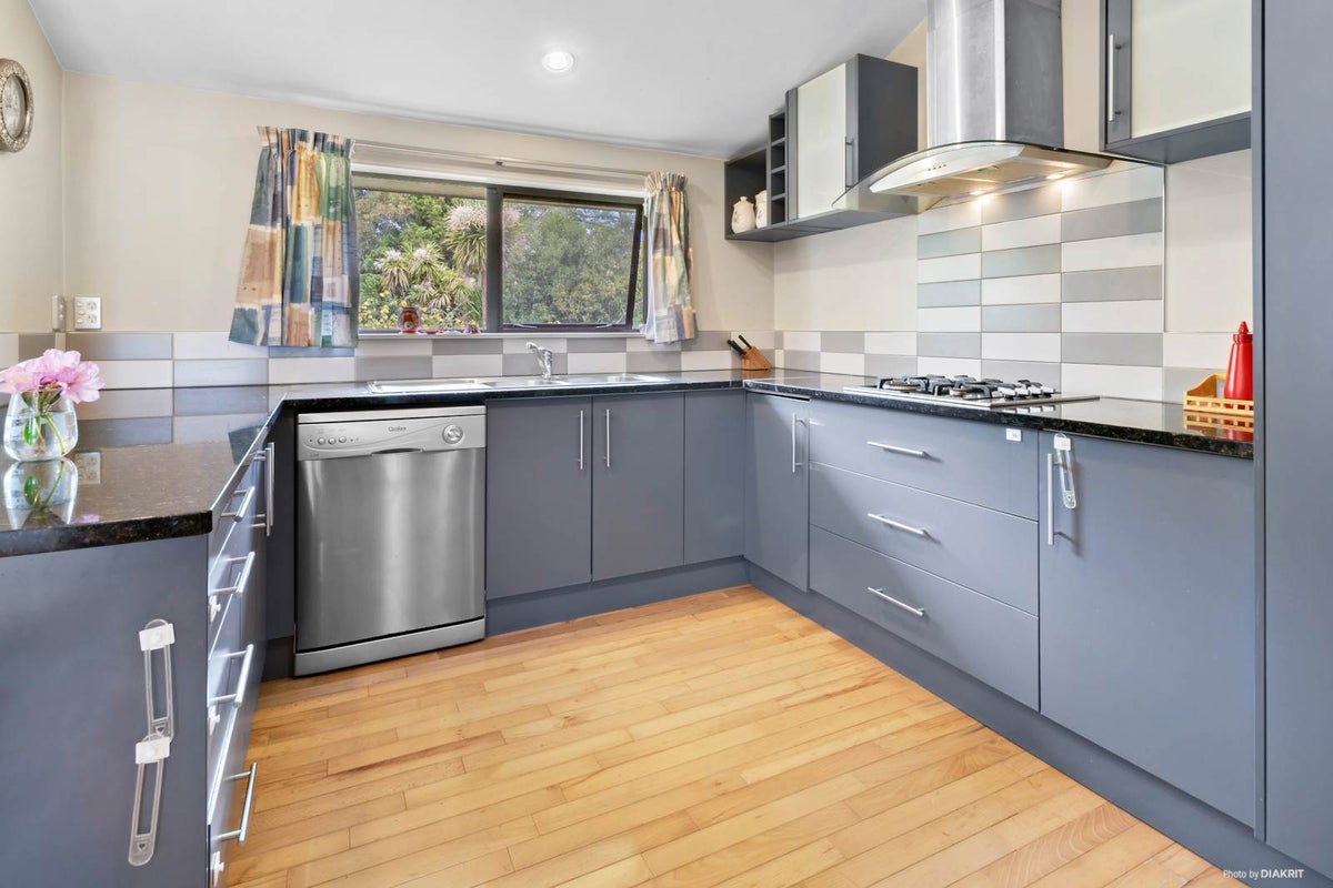 63C Harrington Road, Henderson, Auckland - Carousel 2