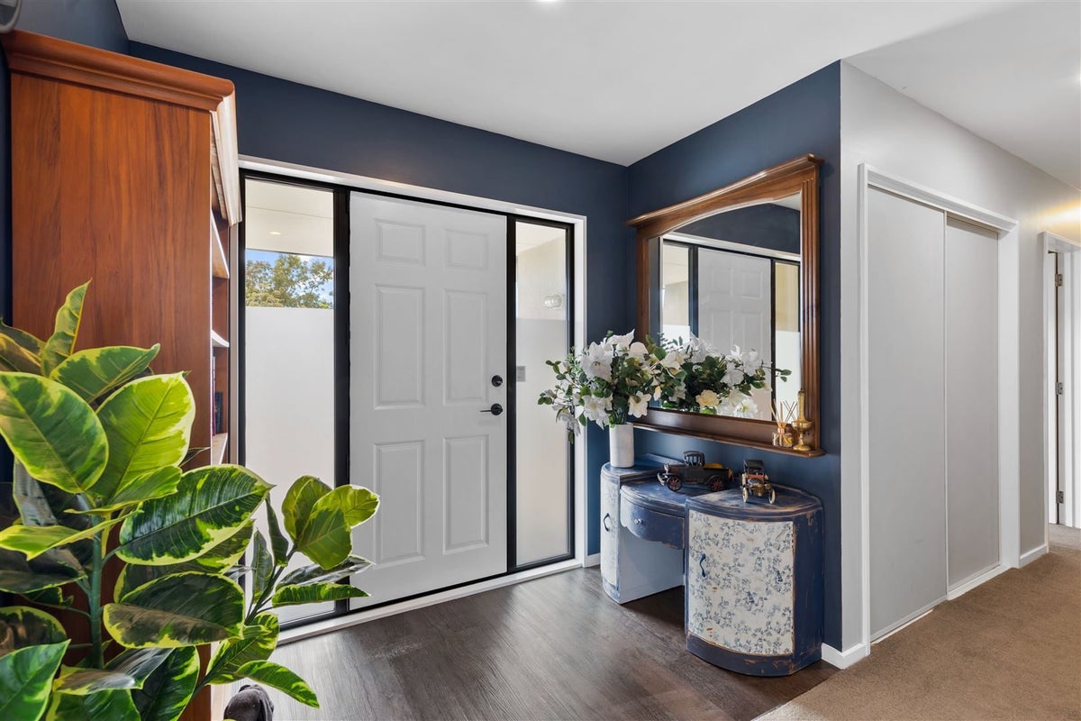 12 Marymere Place, Hei Hei, Christchurch - Carousel 2