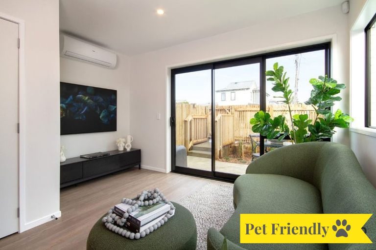 41 Whati Lane, Henderson, Auckland - Carousel 1