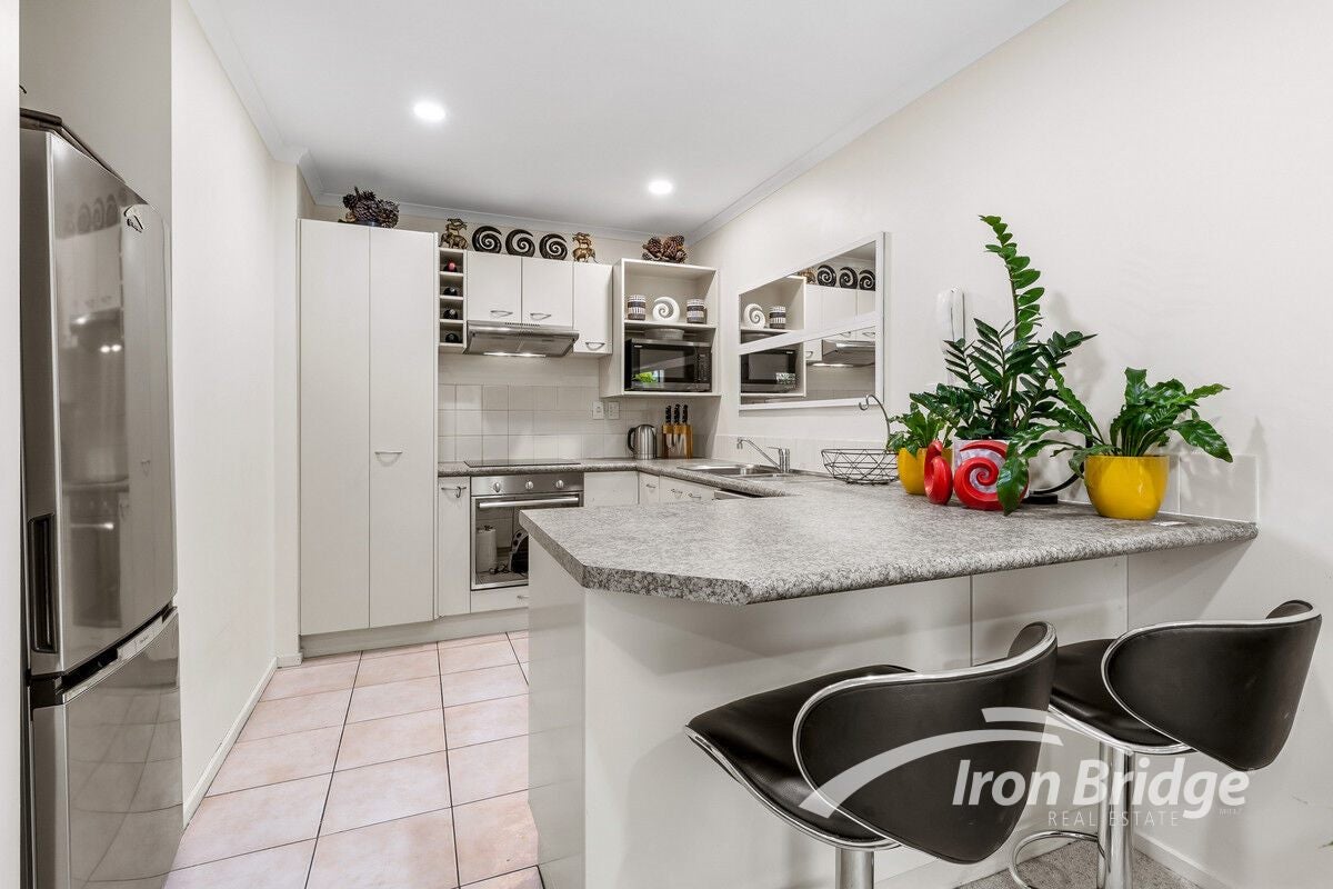 5/86 Fernhill Way, Oteha, Auckland - Carousel 2