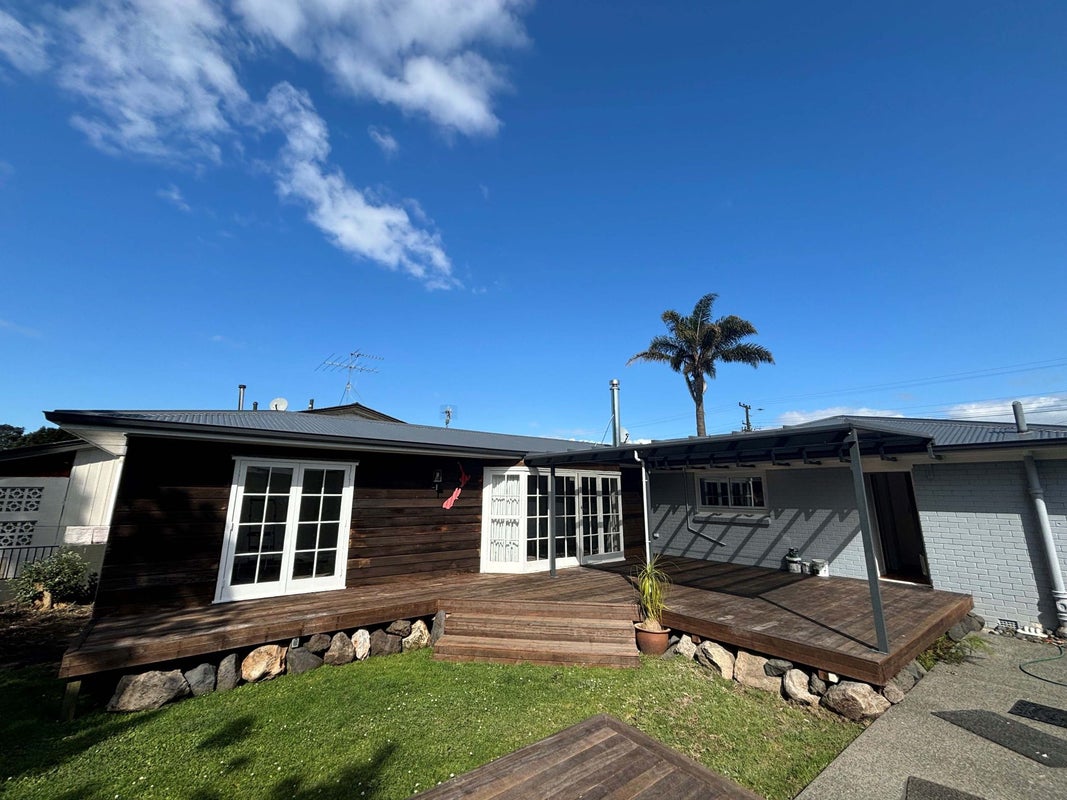 25 Hillcrest Avenue, Hillcrest, Rotorua - Carousel 2