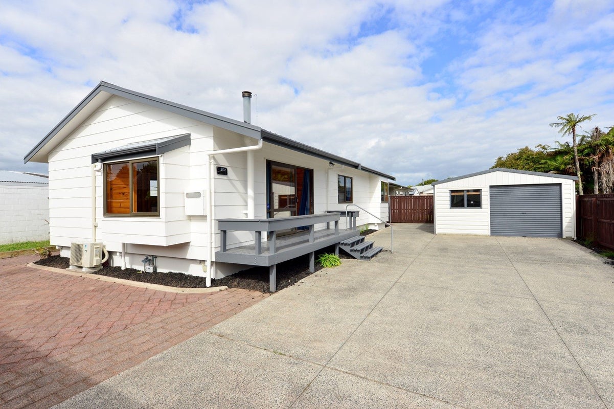 50A Heath Street, St Andrews, Hamilton - Carousel 1