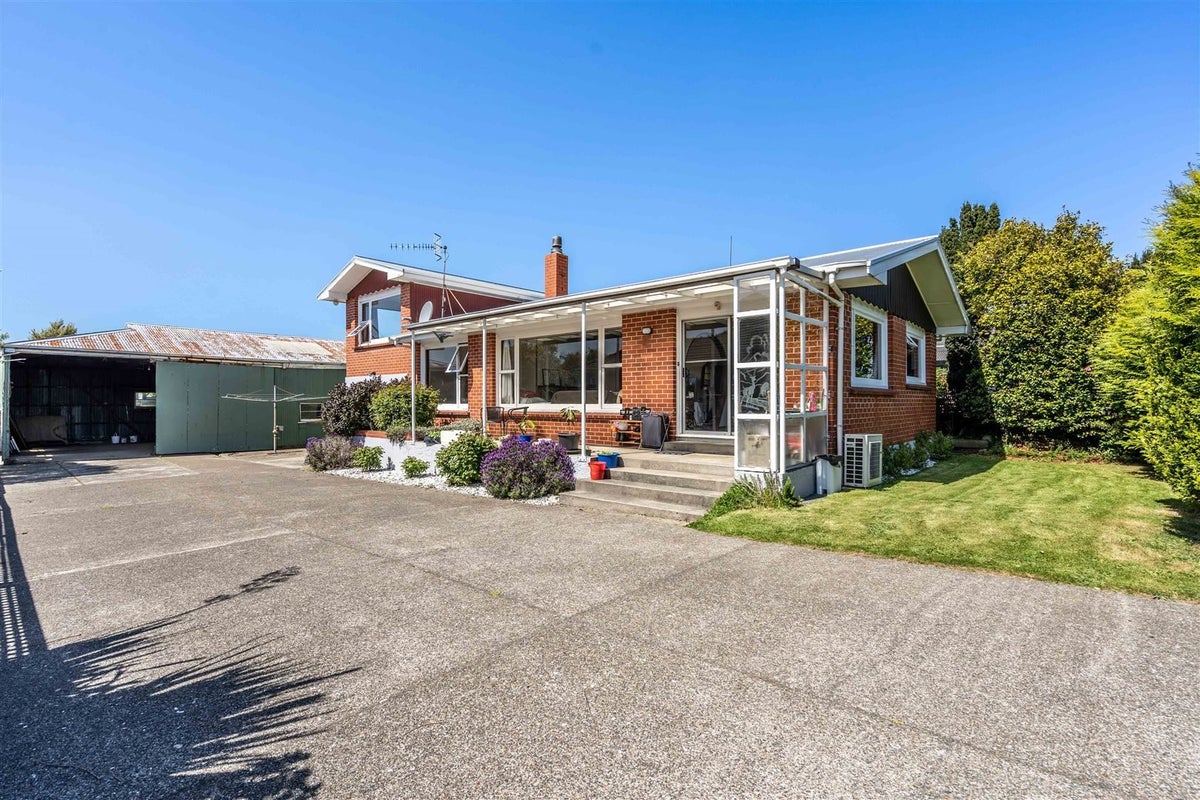19 Bamborough Street, Richmond, Invercargill - Carousel 1