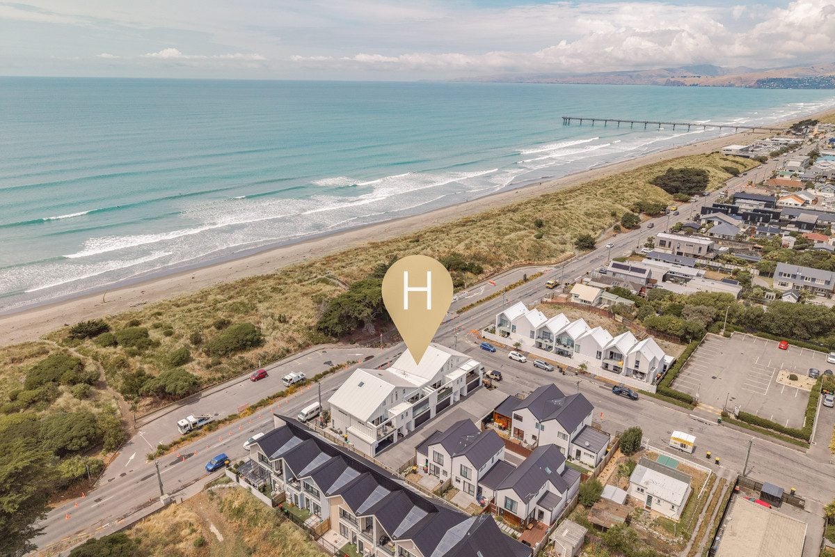 144A Marine Parade, New Brighton, Christchurch - Carousel 2