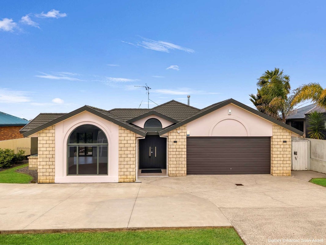 135 Baverstock Road, Nawton, Hamilton - Carousel 1