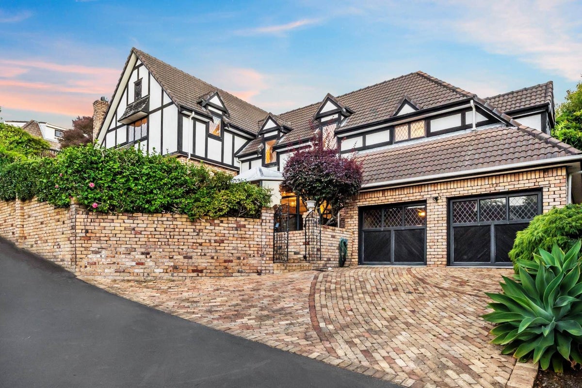 206 St Heliers Bay Road, Saint Heliers, Auckland - Carousel 1