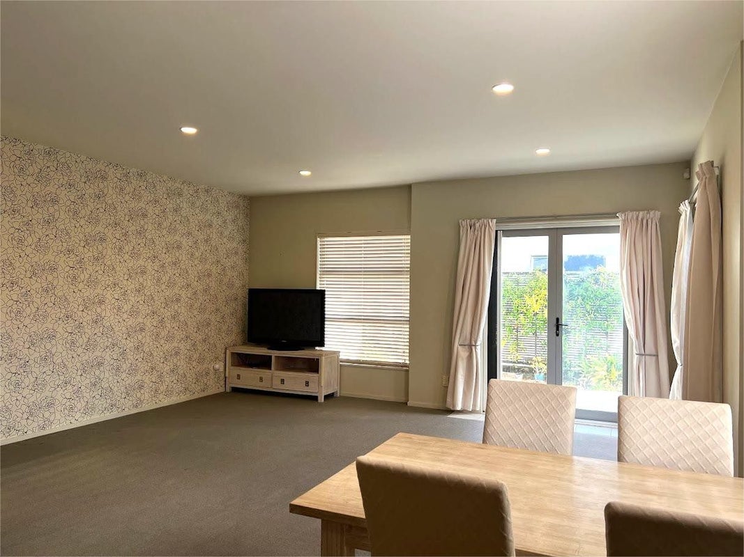 7/40 Scarlet Oak Drive, Schnapper Rock, Auckland - Carousel 2