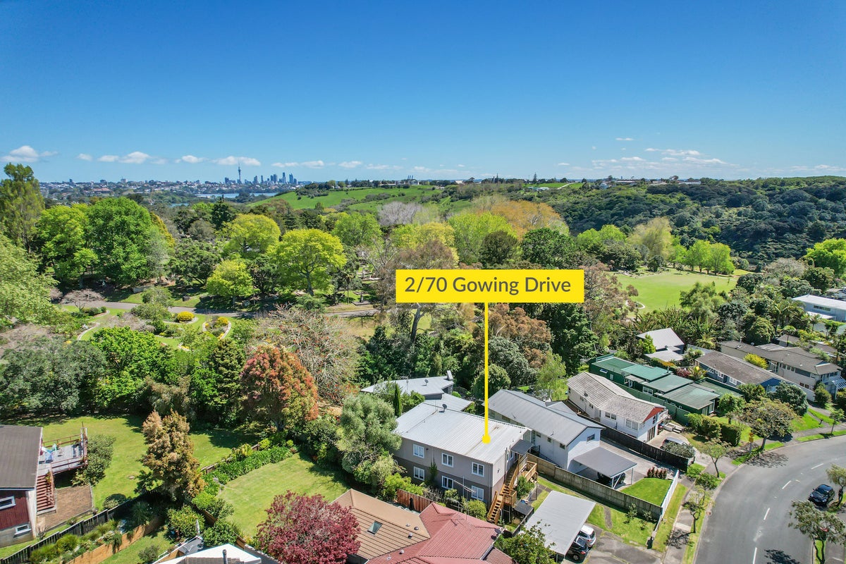 2/70 Gowing Drive, Meadowbank, Auckland - Carousel 1