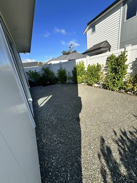 12A Palmer Crescent, Silverstream, Upper Hutt - Carousel 2