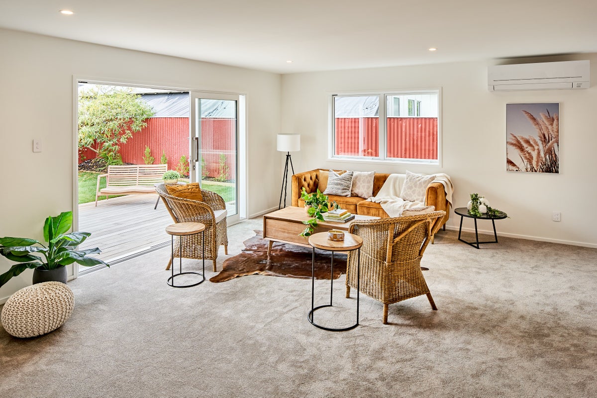 1054A High Street, Avalon, Lower Hutt - Carousel 1