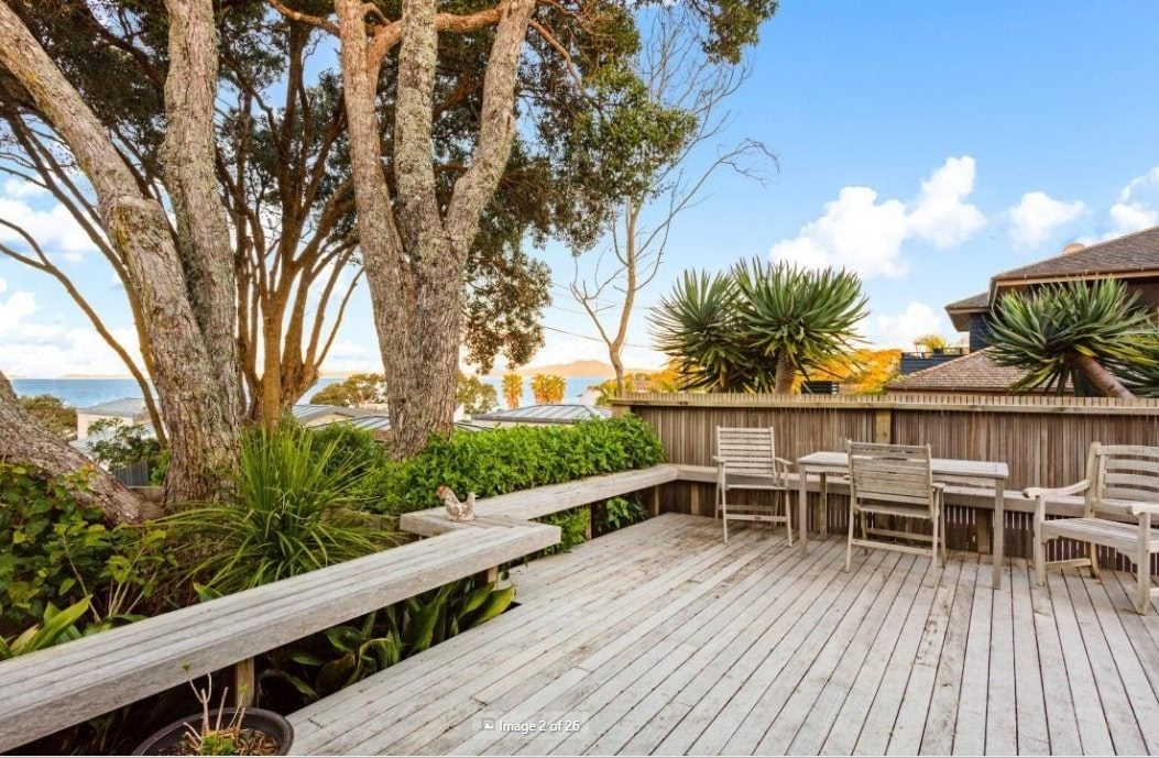 7A View Road, Campbells Bay, Auckland - Carousel 2