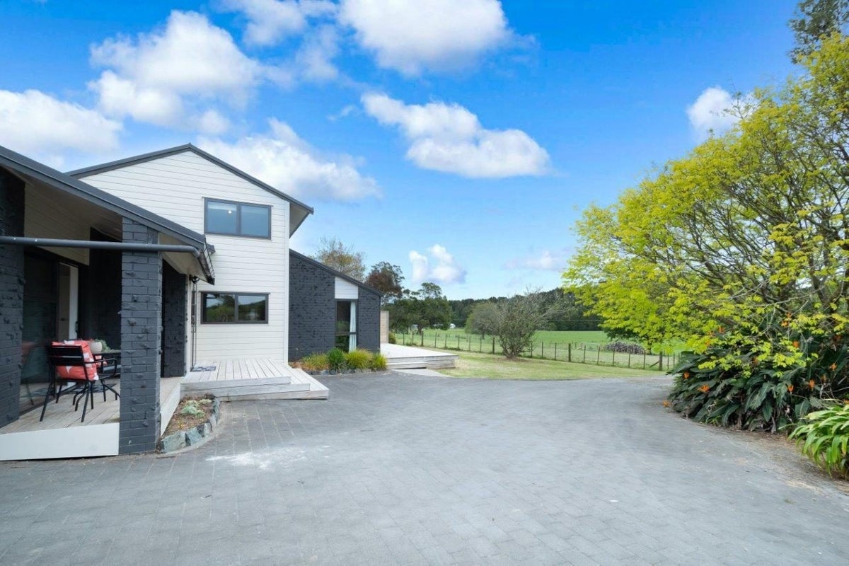 60 Tapu Bush Road, Whangaripo, Wellsford - Carousel 2