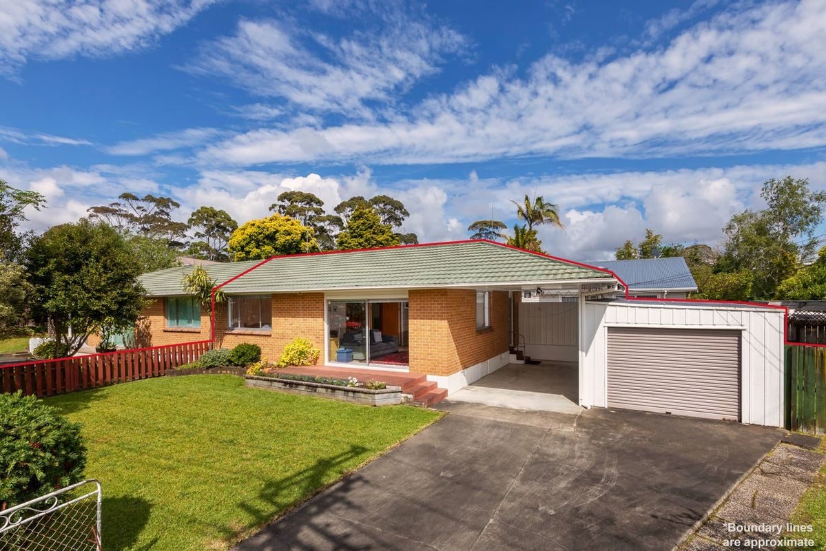1/73 Vodanovich Road, Te Atatū South, Auckland - Carousel 2