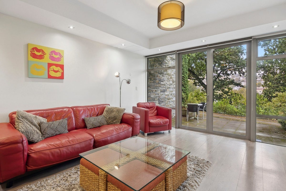50/61 North Road, North East Valley, Dunedin - Carousel 2