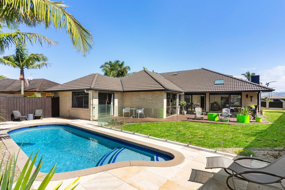 48 Santa Cruz Drive, Papamoa Beach, Papamoa - Carousel 1