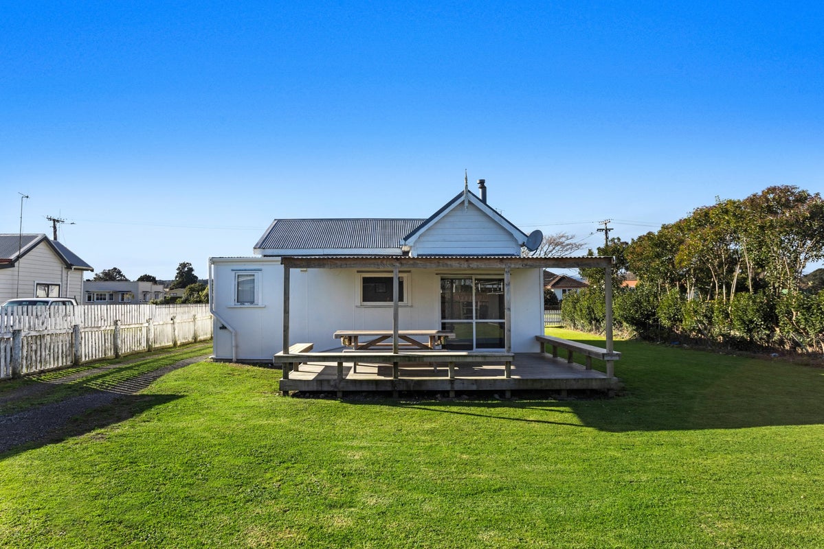 85 Goring Street, Opotiki, Opotiki - Carousel 15