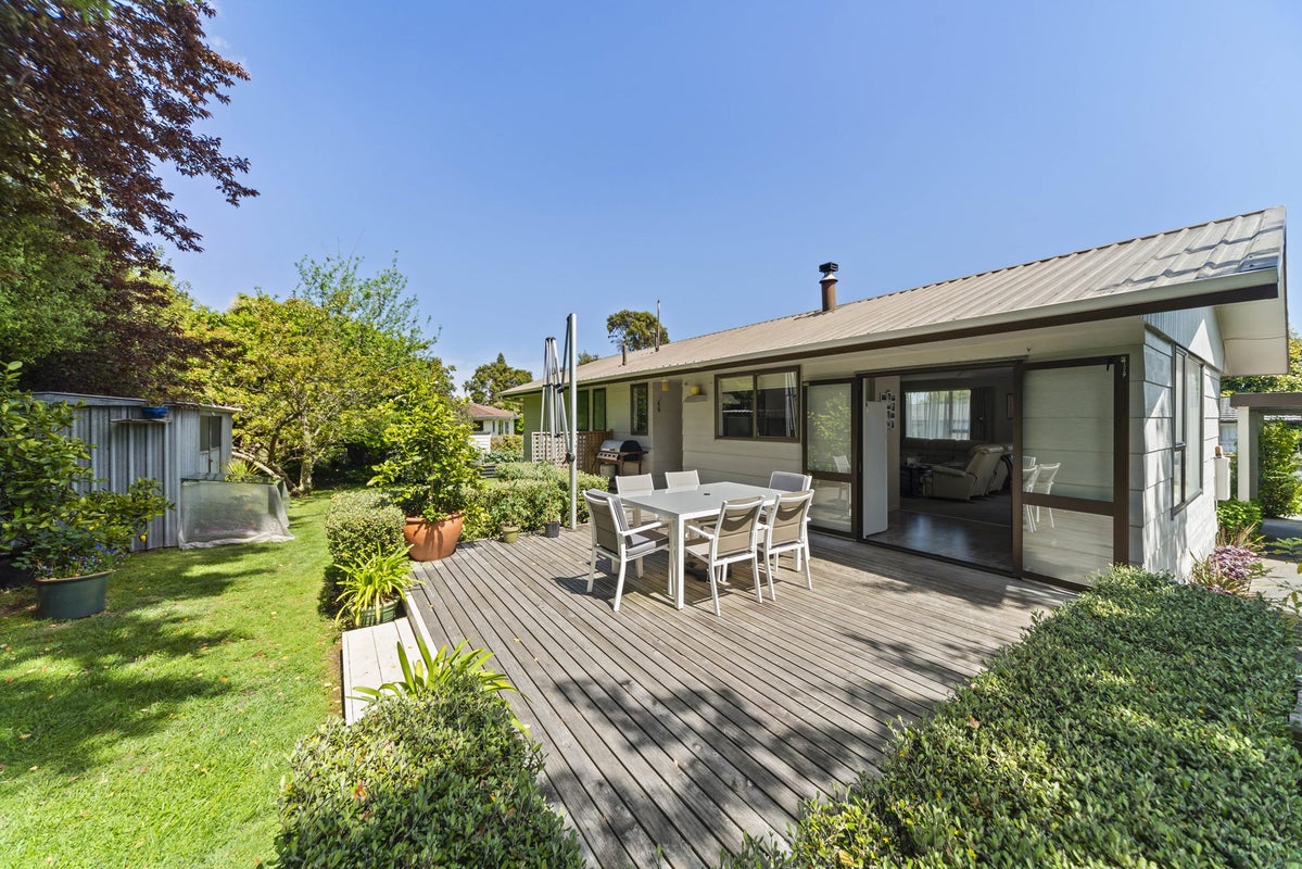 8 Park Place, Richmond Heights, Taupo - Carousel 2