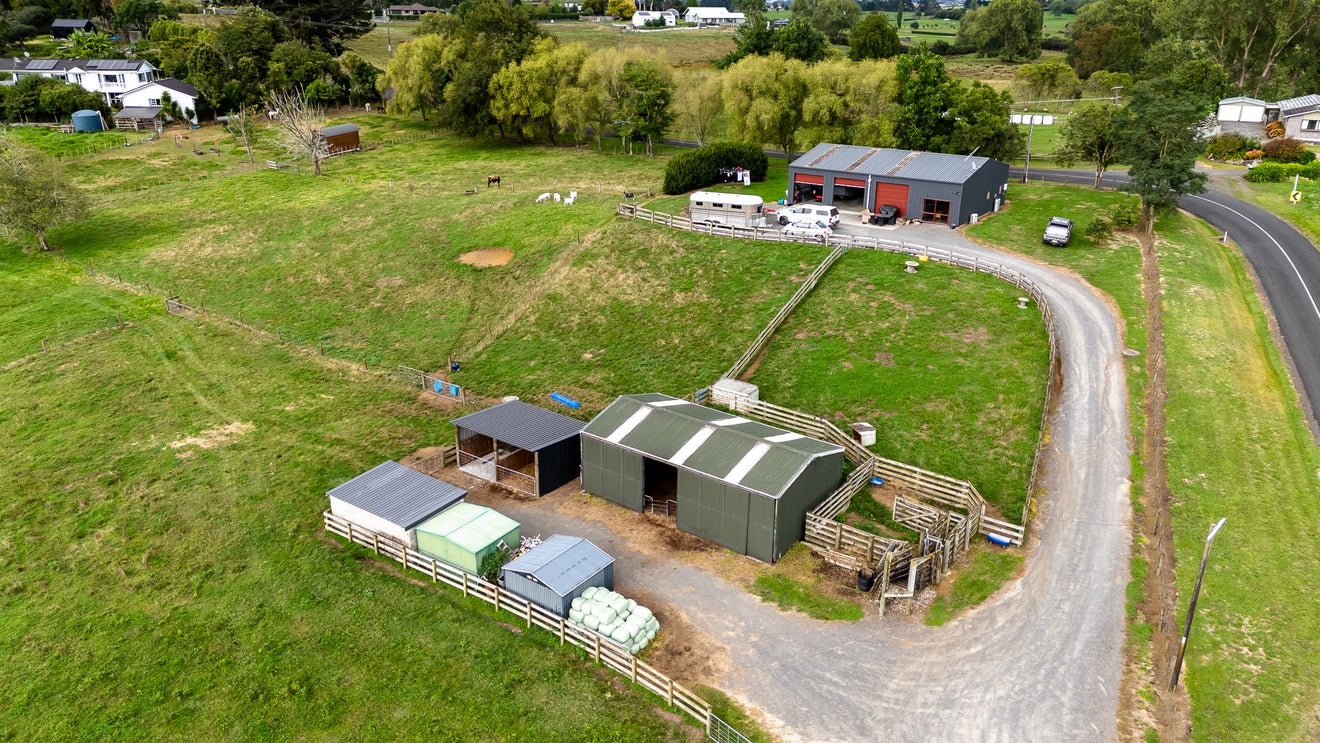 148 Lindsay Road, Whatawhata, Hamilton - Carousel 1