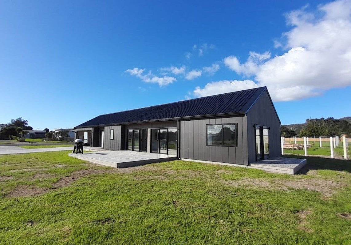 307 Matarangi Drive, Matarangi, Whitianga - Carousel 1