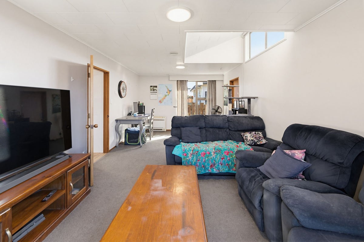 10B Traford Street, Gore, Gore - Carousel 2