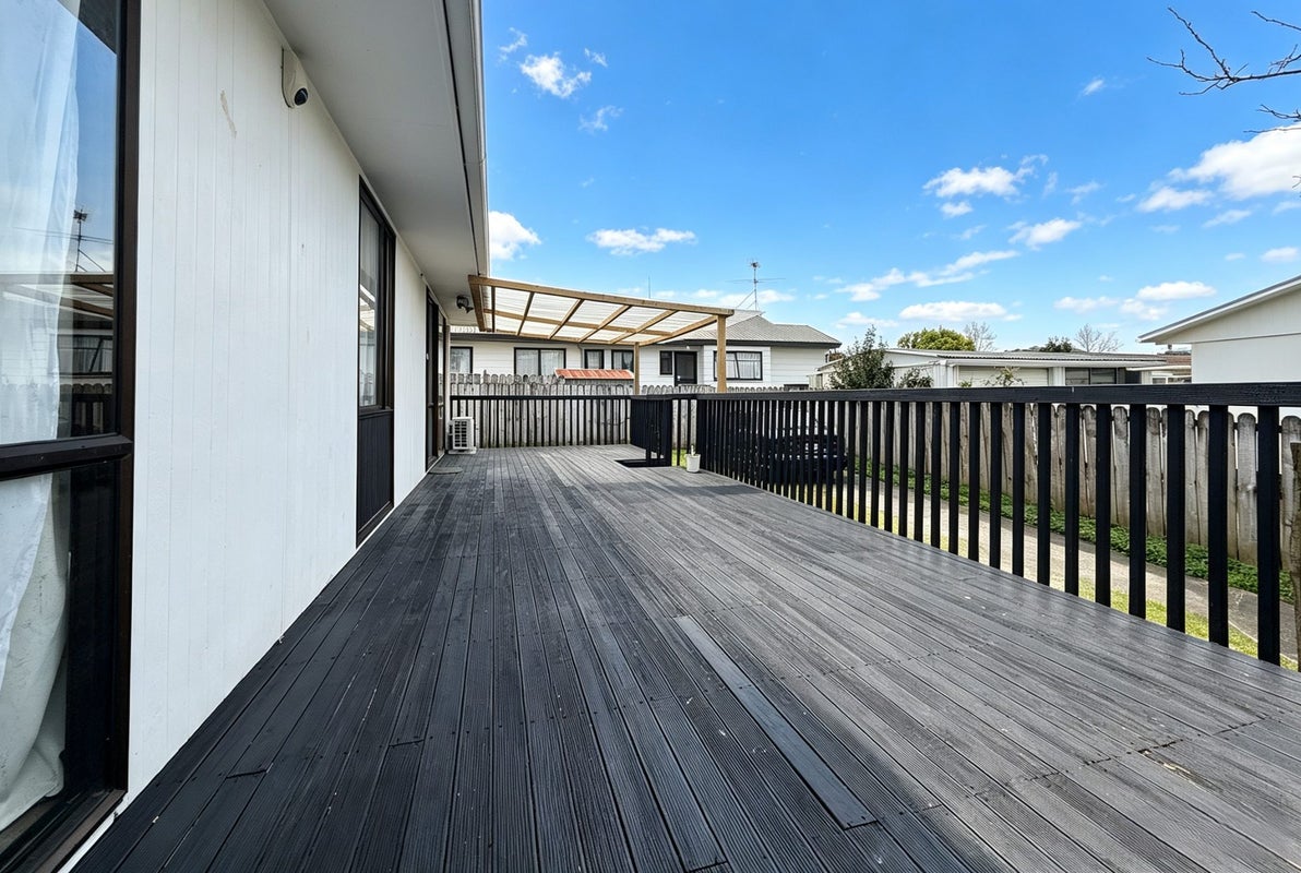 2/26 Nearco Street, Randwick Park, Manukau City, Auckland - Carousel 2