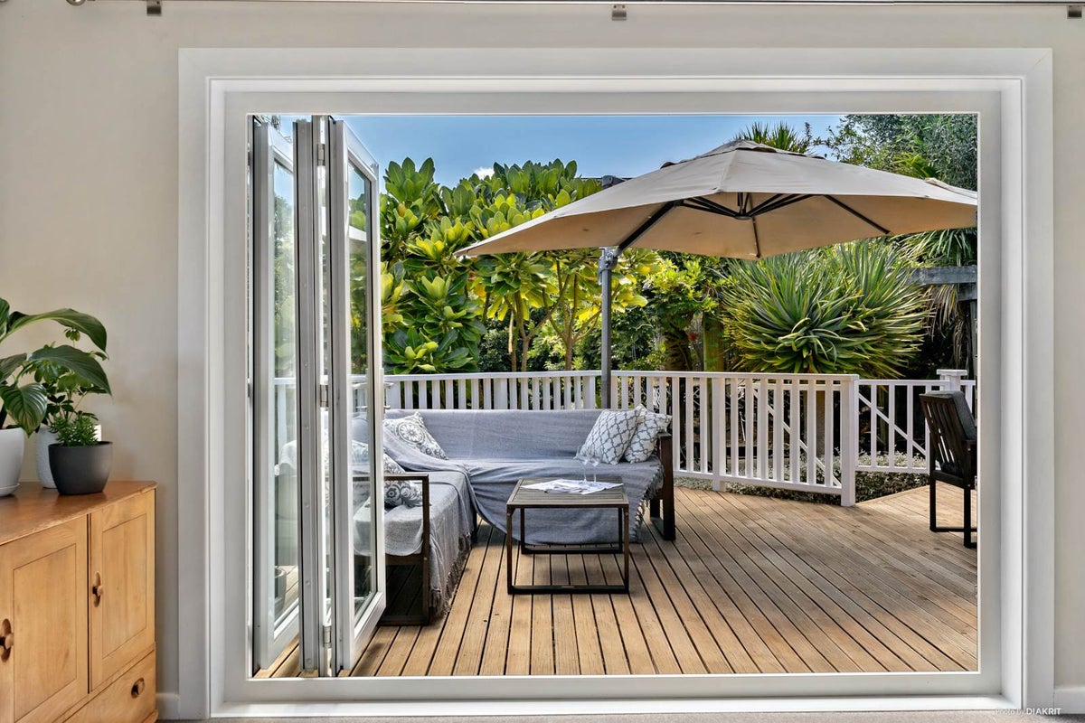 60 Whitehaven Road, Glendowie, Auckland - Carousel 2