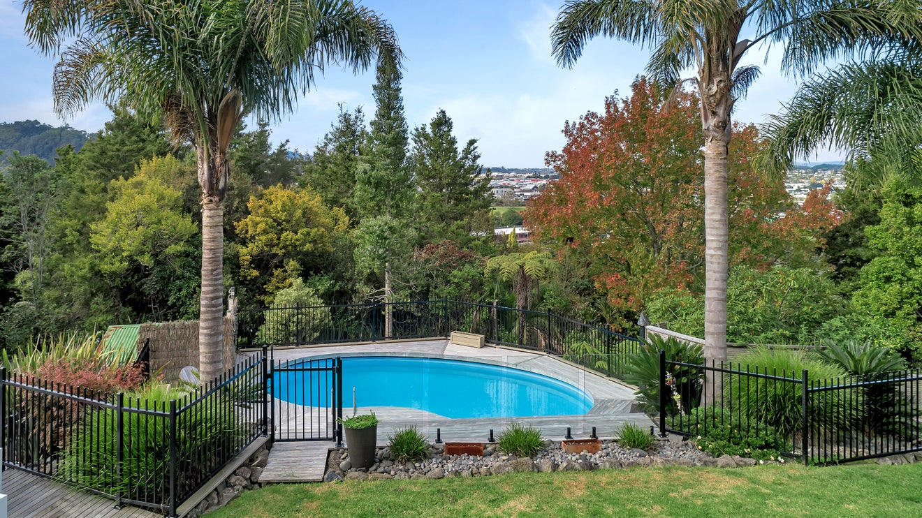 232 Western Hills Drive, Kensington, Whangarei - Carousel 2