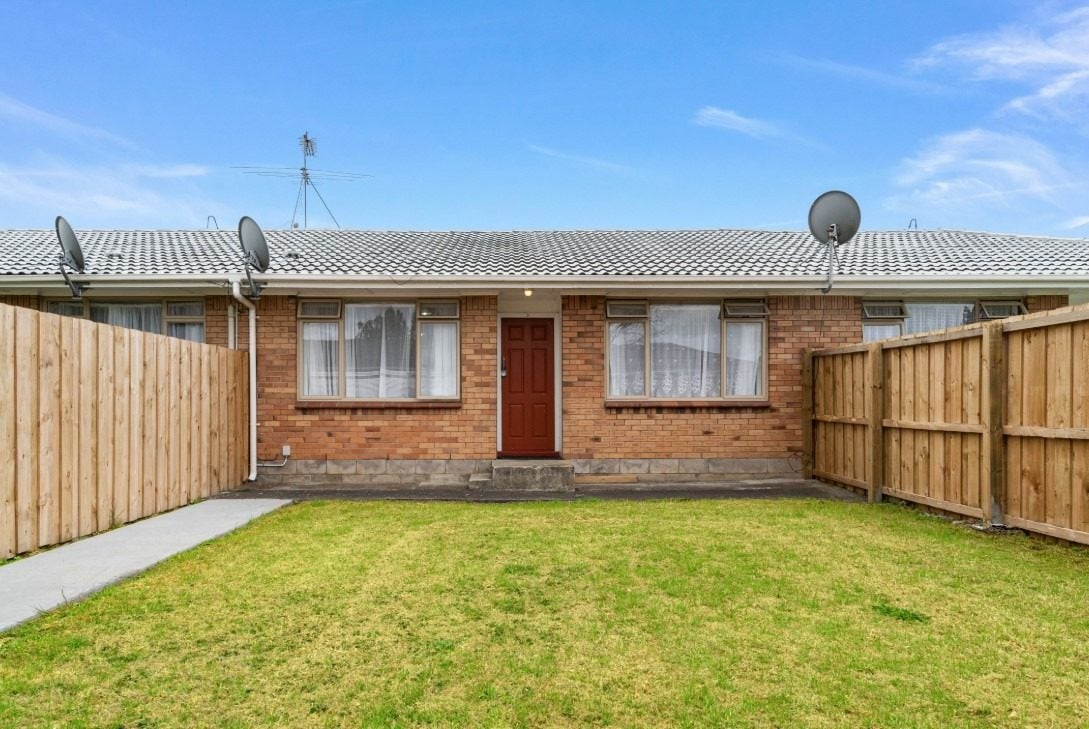 3/31A Vine Street, Mangere East, Auckland - Carousel 1