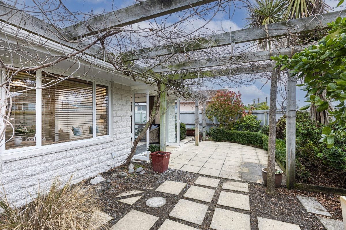 1/11 Sandra Street, South New Brighton, Christchurch - Carousel 1