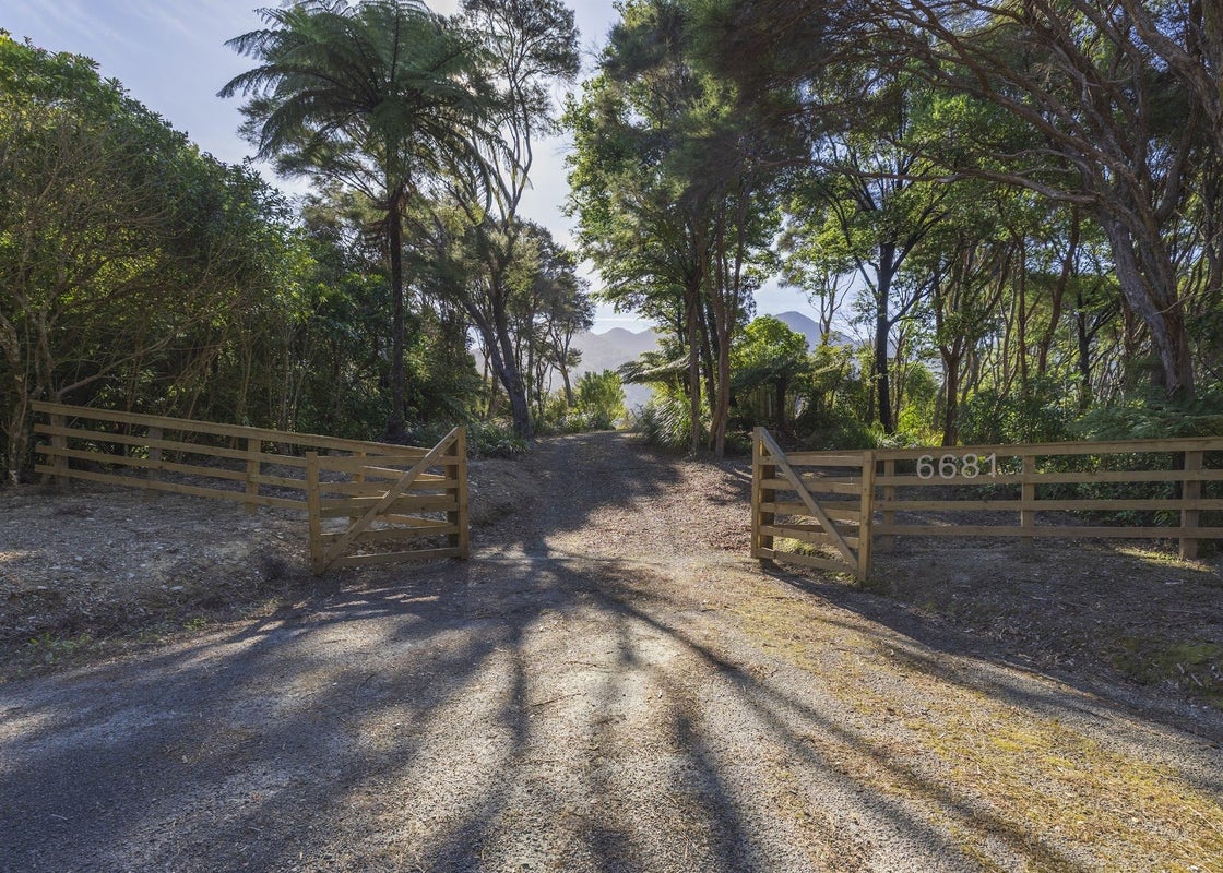 6681 Kenepuru Road, Saint Omer, Marlborough Sounds - Carousel 27