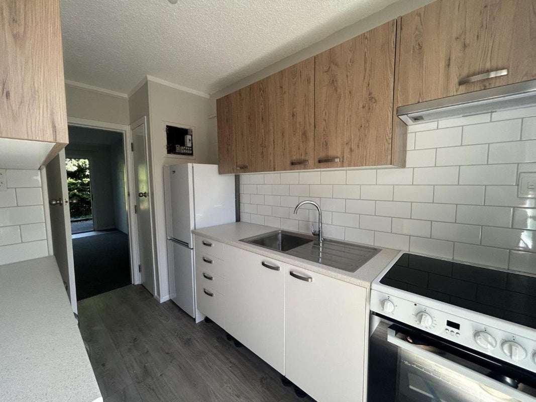 6/289 Ulster Street, Whitiora, Hamilton - Carousel 1