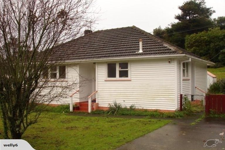 45 Mungavin Avenue, Ranui, Porirua - Carousel 1
