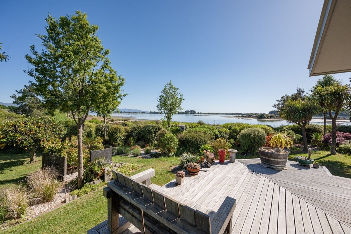 7 Martin Loop, Tasman, Upper Moutere - Carousel 2