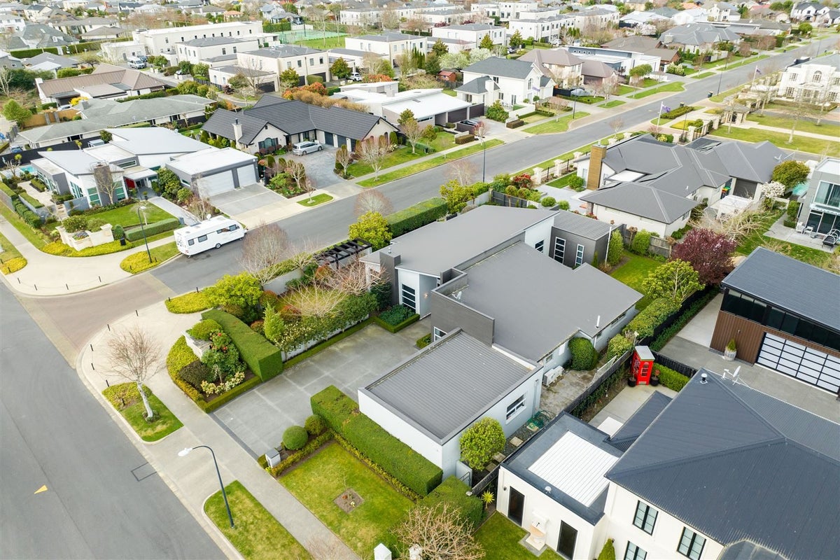52 Glen Oaks Drive, Northwood, Christchurch - Carousel 28