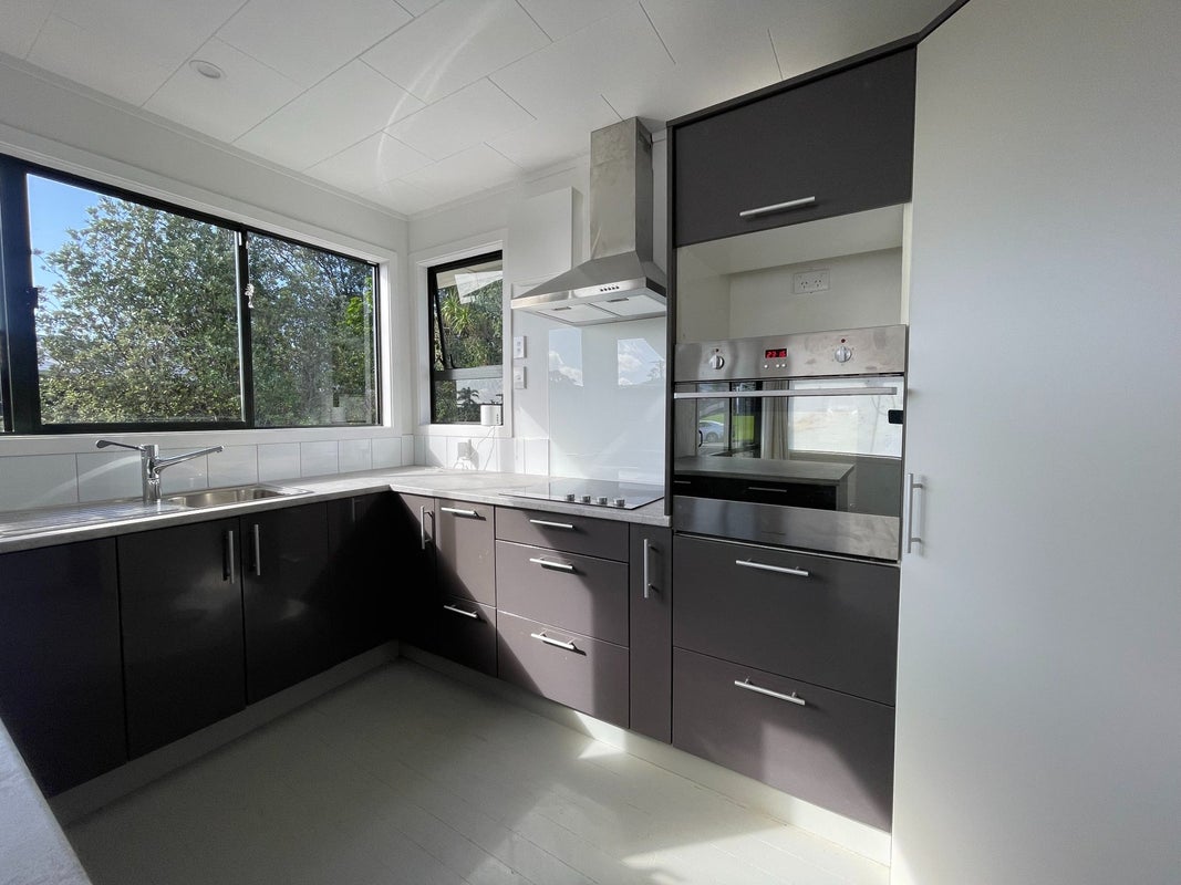 66 Mera Road, Algies Bay, Warkworth - Carousel 2