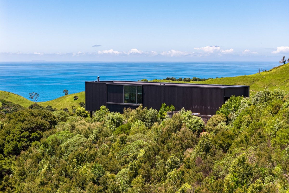 2 Tuaraki Road, Mangawhai Heads, Mangawhai - Carousel 1