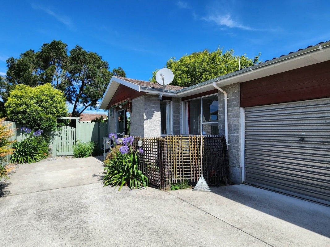 2/156 Highsted Road, Casebrook, Christchurch - Carousel 1